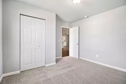 13759 Quincy Street, Holland, MI 49424 - Photo 9