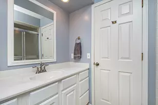 6348 Greenway Dr SE, Grand Rapids, MI 49546 - Photo 17