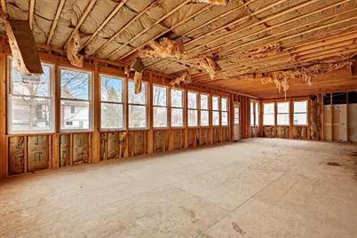 2328 Dean Lake Avenue NE, Grand Rapids, MI 49505 - Photo 13