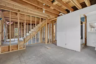 2328 Dean Lake Ave NE, Grand Rapids, MI 49505 - Photo 25