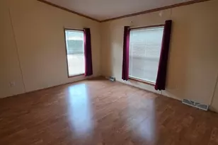 8959 Meadowview Dr, Kalamazoo, MI 49009 - Photo 13