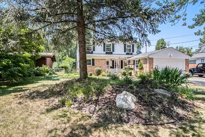 1753 Breton Road SE, Grand Rapids, MI 49506 - Photo 3