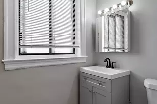 68 E Willis St, Detroit, MI 48201 - Photo 11