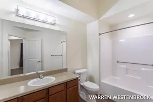 1213 Riverview Dr, Holland, MI 49423 - Photo 29