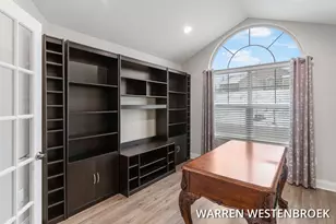 1213 Riverview Dr, Holland, MI 49423 - Photo 9