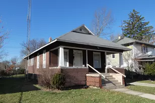 972 Pearl St, Benton Harbor, MI 49022 - Photo 3