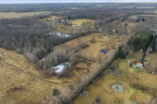 63041 70th St, Watervliet, MI 49098 - Photo 33