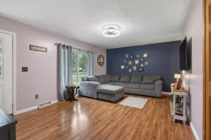 472 Maitland Dr, Horton, MI 49246 - Photo 3