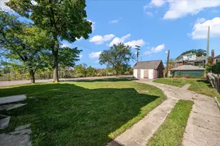 918 Virginia Park St, Detroit, MI 48202 - Photo 51