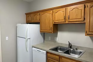 227 Main St, Belleville, MI 48111 - Photo 15