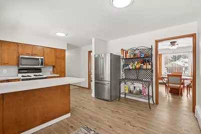 833 Winslow Court, Norton Shores, MI 49441 - Photo 5