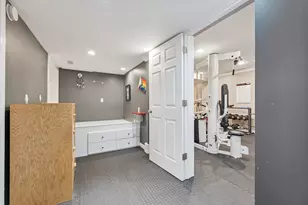 959 Menominee Dr, Howell, MI 48843 - Photo 51