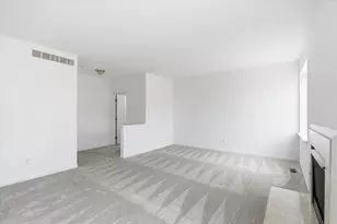 1720 Bridgewater Dr, Ypsilanti, MI 48198 - Photo 19