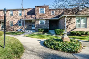 2513 Bristol Terrace, Saint Joseph, MI 49085 - Photo 1