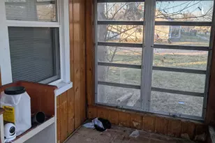 8309 Brace St, Detroit, MI 48228 - Photo 5