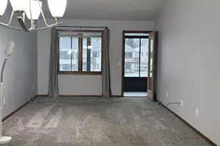 854 Amberwood W Dr SW, Byron Center, MI 49315 - Photo 11