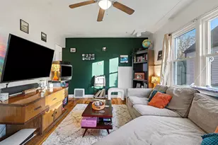 68 Pleasant Ave, Battle Creek, MI 49015 - Photo 3