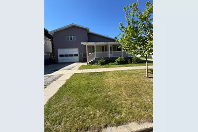 219 2nd Avenue, Manistee, MI 49660 - Photo 1