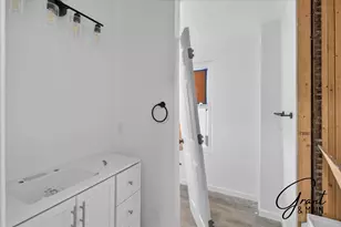 11627 Haller St, Livonia, MI 48150 - Photo 15