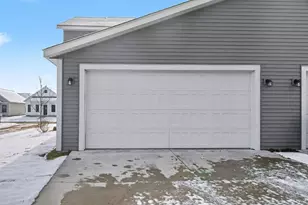 871 Winchester St, Holland, MI 49423 - Photo 27