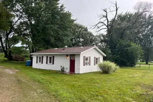 605 Marsh Rd, Plainwell, MI 49080 - Photo 1