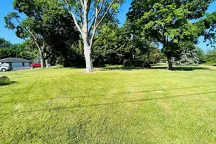 2960 Niles Rd, Saint Joseph, MI 49085 - Photo 1