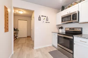 10906 Autumn View Ln, Portage, MI 49002 - Photo 15