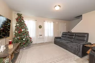 10906 Autumn View Ln, Portage, MI 49002 - Photo 5