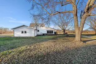 9240 N Branch Rd, Watervliet, MI 49098 - Photo 35