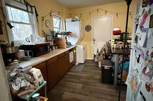 808 Park St SW, Grand Rapids, MI 49504 - Photo 3