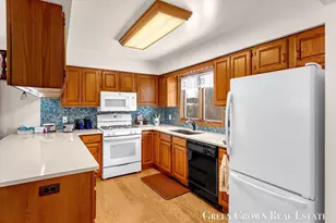 2804 Bridgeside Dr SE, Caledonia, MI 49316 - Photo 7