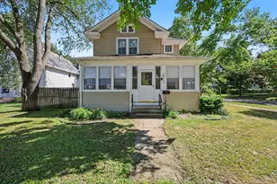 617 Union St, Jackson, MI 49203 - Photo 1