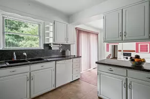 9222 N McKinley Rd, Montrose, MI 48457 - Photo 11