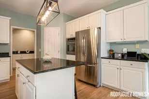 3890 Clearview St NE, Grand Rapids, MI 49546 - Photo 11