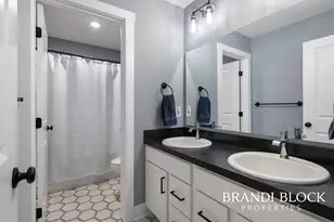 5904 Crossmoor St SE, Caledonia, MI 49316 - Photo 23
