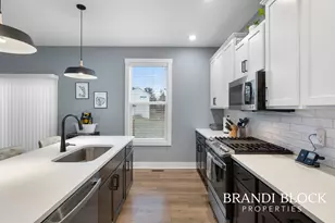 5904 Crossmoor St SE, Caledonia, MI 49316 - Photo 9