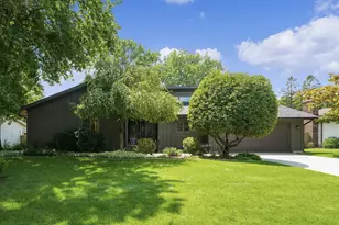 4043 Chamberlain Ave SE, Grand Rapids, MI 49508 - Photo 1