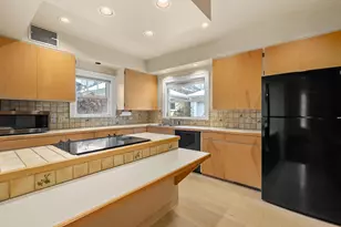 1415 Henderson Dr, Kalamazoo, MI 49006 - Photo 13