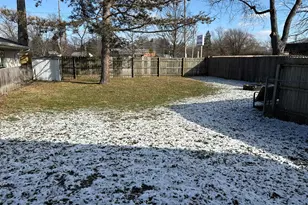 1920 Schoolcraft St, Holt, MI 48842 - Photo 5