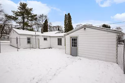 202 S Bronson Avenue, Big Rapids, MI 49307 - Photo 19