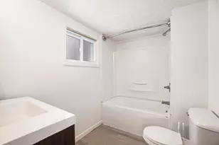 202 S Bronson Ave, Big Rapids, MI 49307 - Photo 11