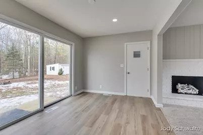 161 N Weber Road, Muskegon, MI 49445 - Photo 17