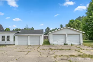 1408 E Pine Hill Ave, White Cloud, MI 49349 - Photo 17