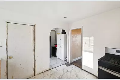 14161 Sussex Street, Detroit, MI 48227 - Photo 13