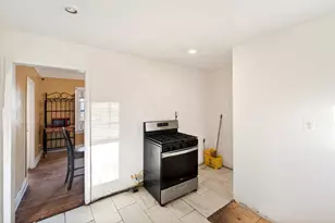 14161 Sussex St, Detroit, MI 48227 - Photo 11