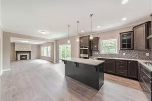 5950 Boxthorn Trl, Kalamazoo, MI 49009 - Photo 7