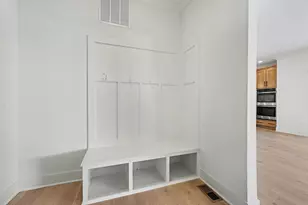 5950 Boxthorn Trl, Kalamazoo, MI 49009 - Photo 11