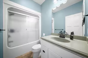 5903 Chandonnet Dr, Muskegon, MI 49444 - Photo 17