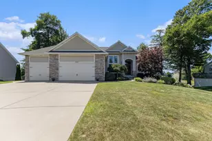 5903 Chandonnet Dr, Muskegon, MI 49444 - Photo 37