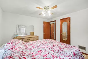 611 Hayes St, Holland, MI 49424 - Photo 11